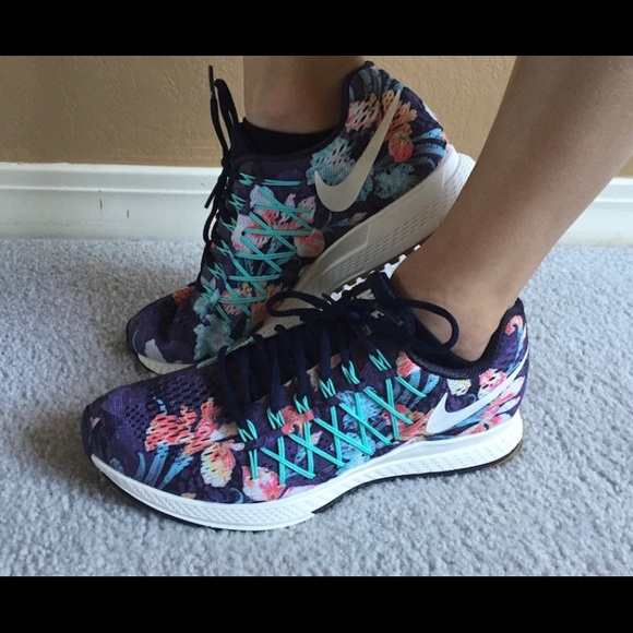 Nike Shoes - Nike shoes 👟 Nike Shoes - Nike shoes 👟